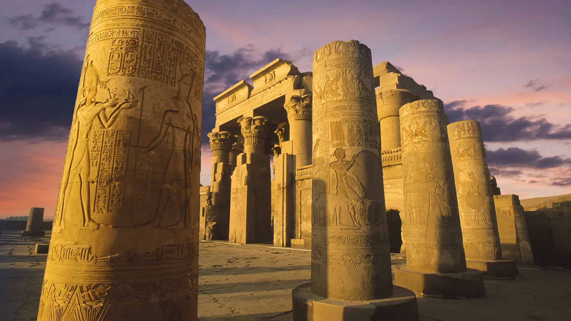 Ägypten jenseits der bekannten Sehenswürdigkeiten mit der Sola Dahabiya Nilkreuzfahrt