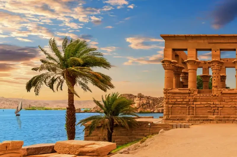 Winter Sun Escapes on a Sola Dahabiya Nile Cruise