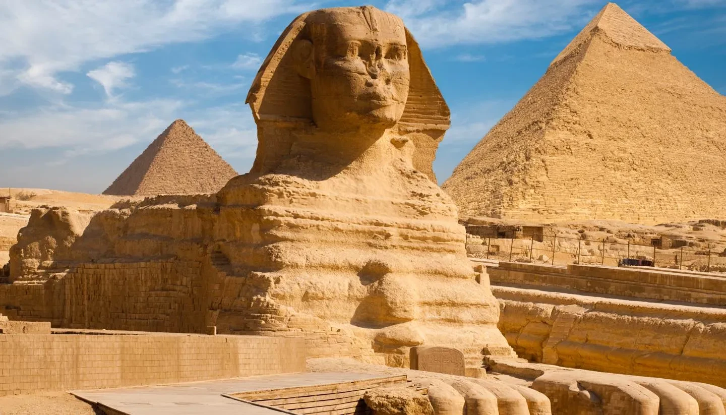 Top 10 Reasons to Book Egypt Group Packages for Your Holiday