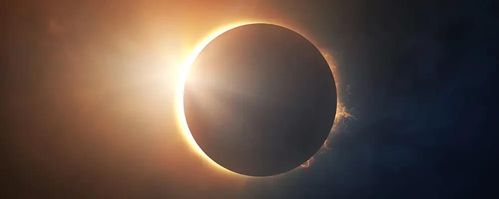 Solar Eclipse 2027 in Egypt – Watch Aboard Sola Dahabiya Nile Cruise